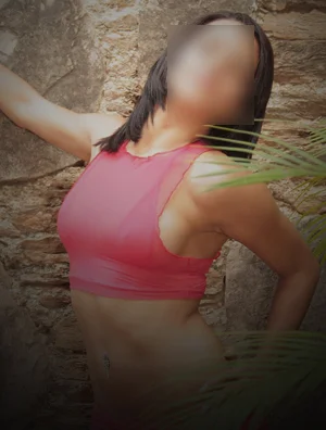 Model Town Hosewife Escorts